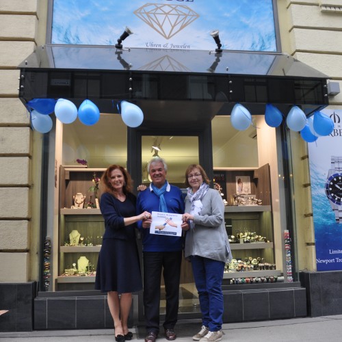 Viel Blau auch in der Nachbarschaft.